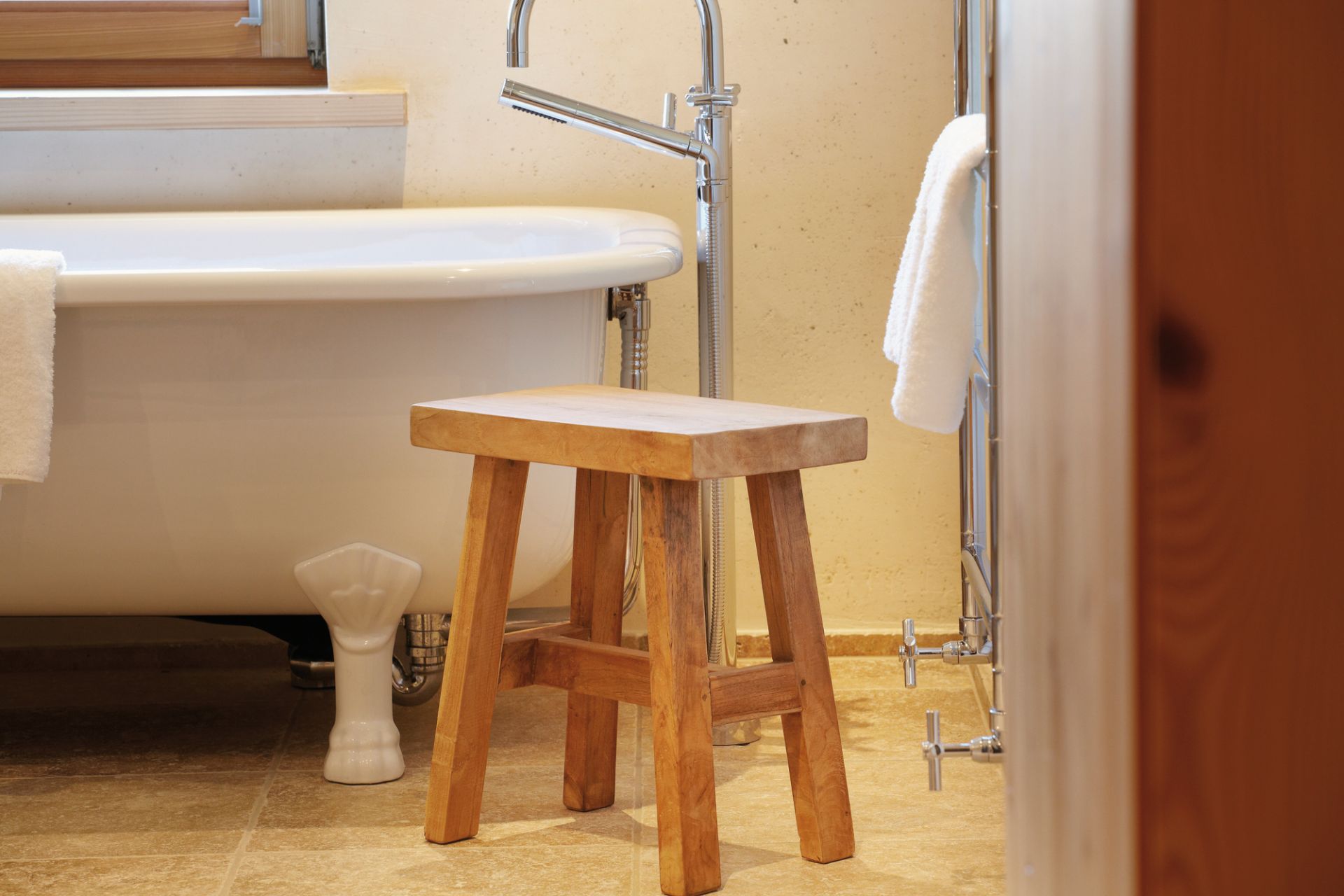 Dingklik Tabouret d'angle Jan Kurtz